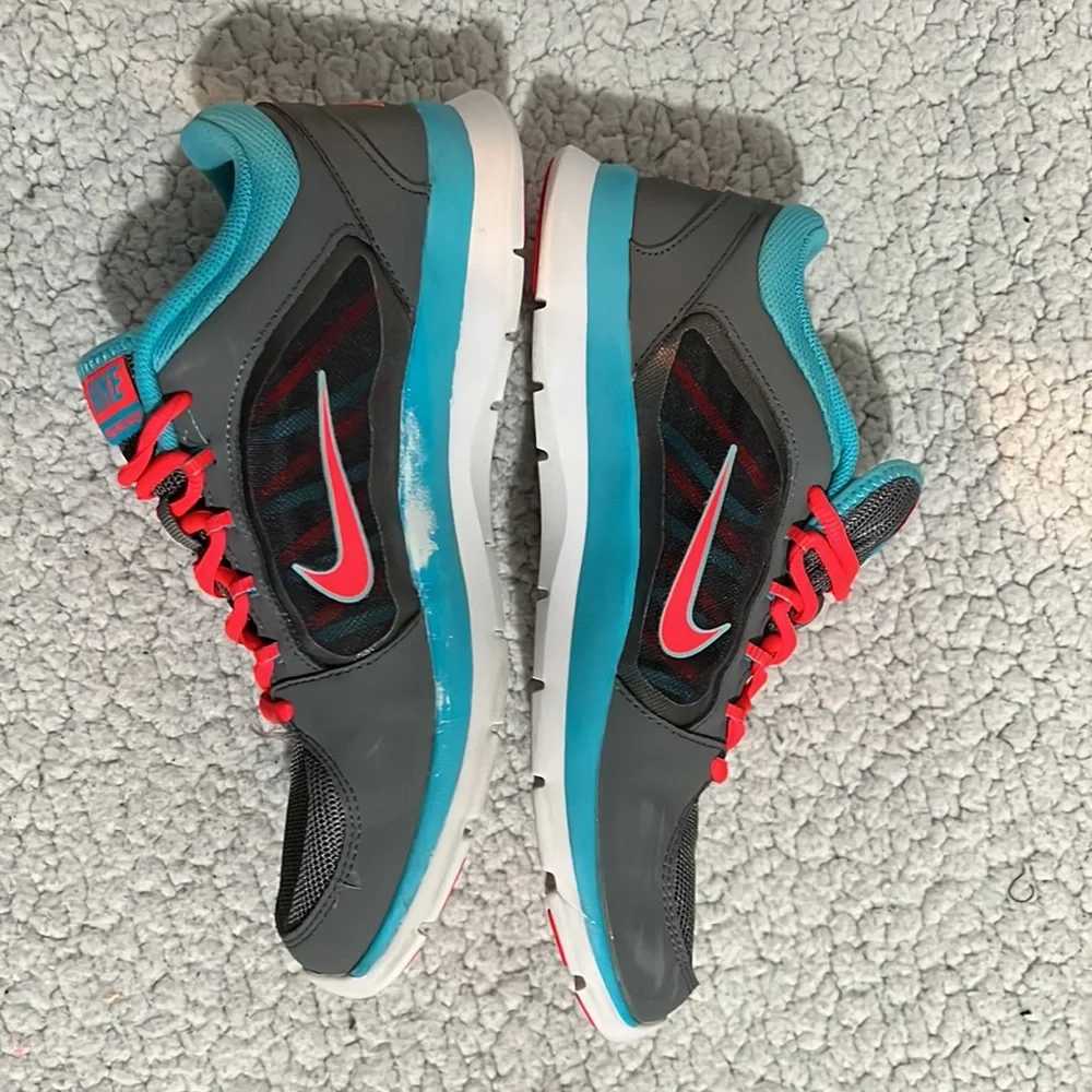 Pre owned Nike Woman Flex trainer 4 running shoes size 9.5 - Picture 5 of 10